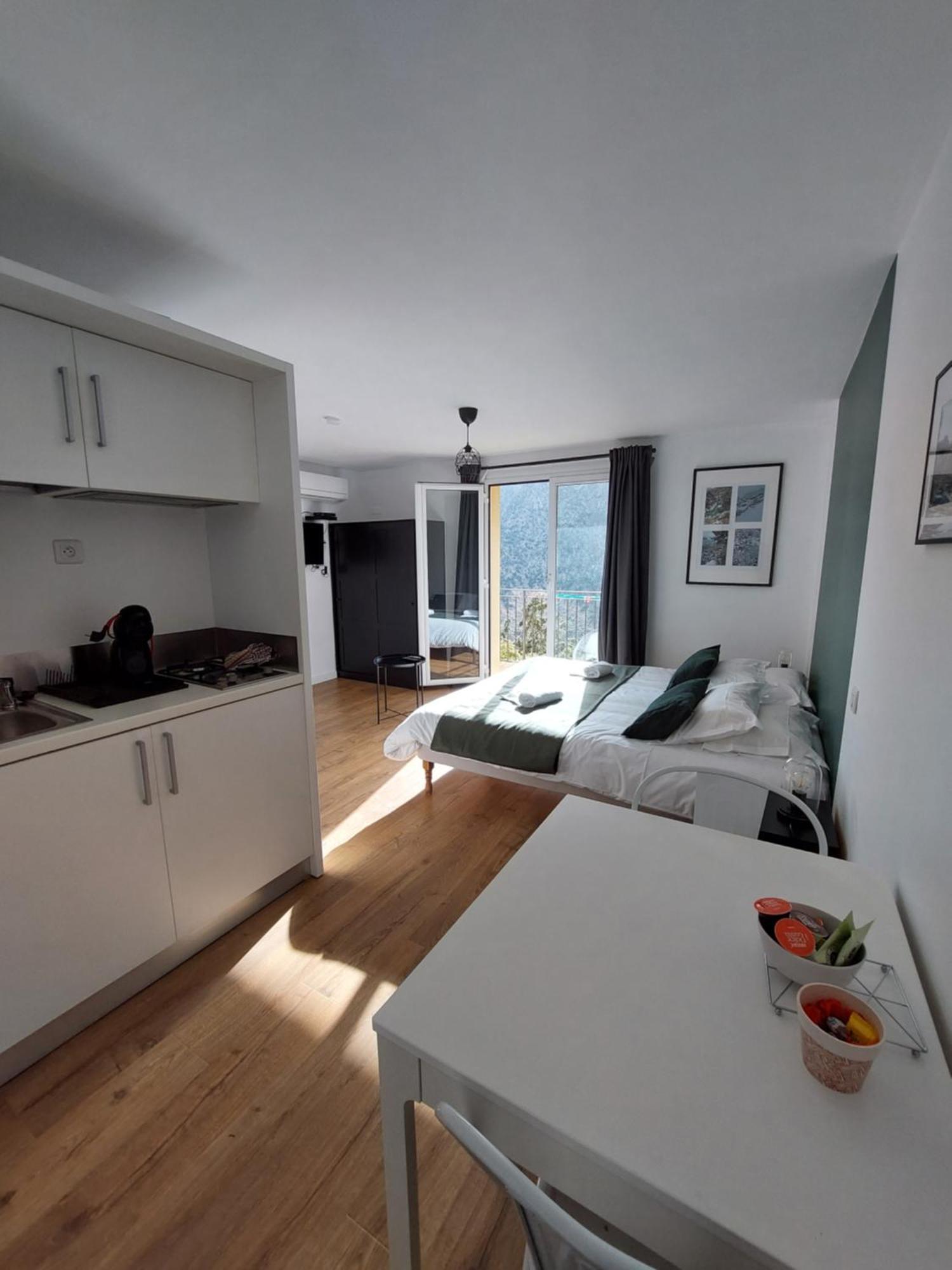 Residence E Cime Asco Locations De Studios Meubles Екстериор снимка