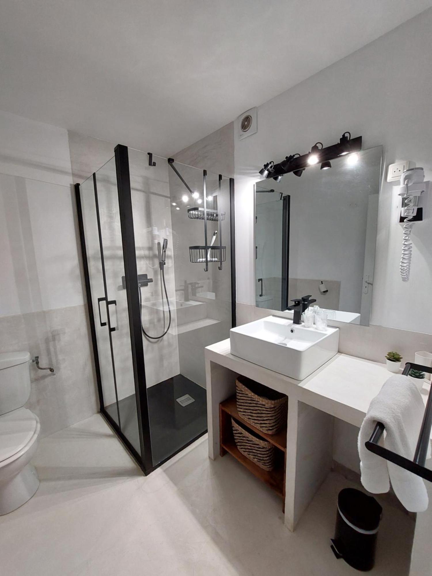 Residence E Cime Asco Locations De Studios Meubles Екстериор снимка